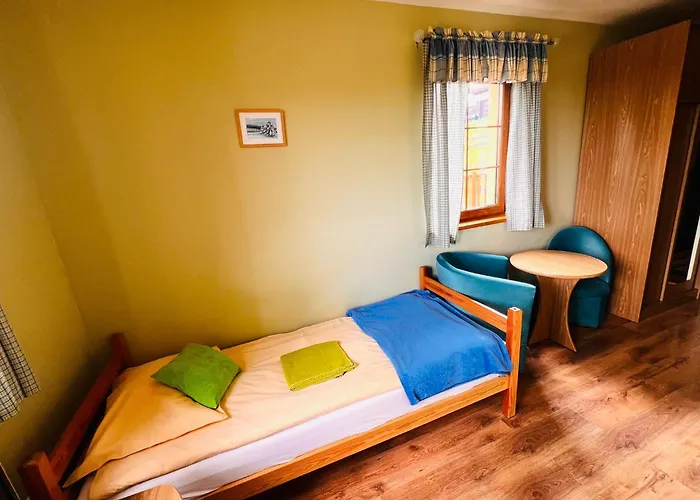 Adam-ski Zieleniec 3*