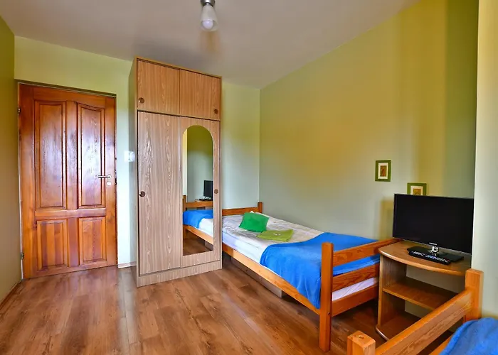 Adam-ski Zieleniec 3*